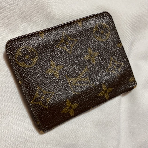 Louis Vuitton card holder - Picture 2 of 6